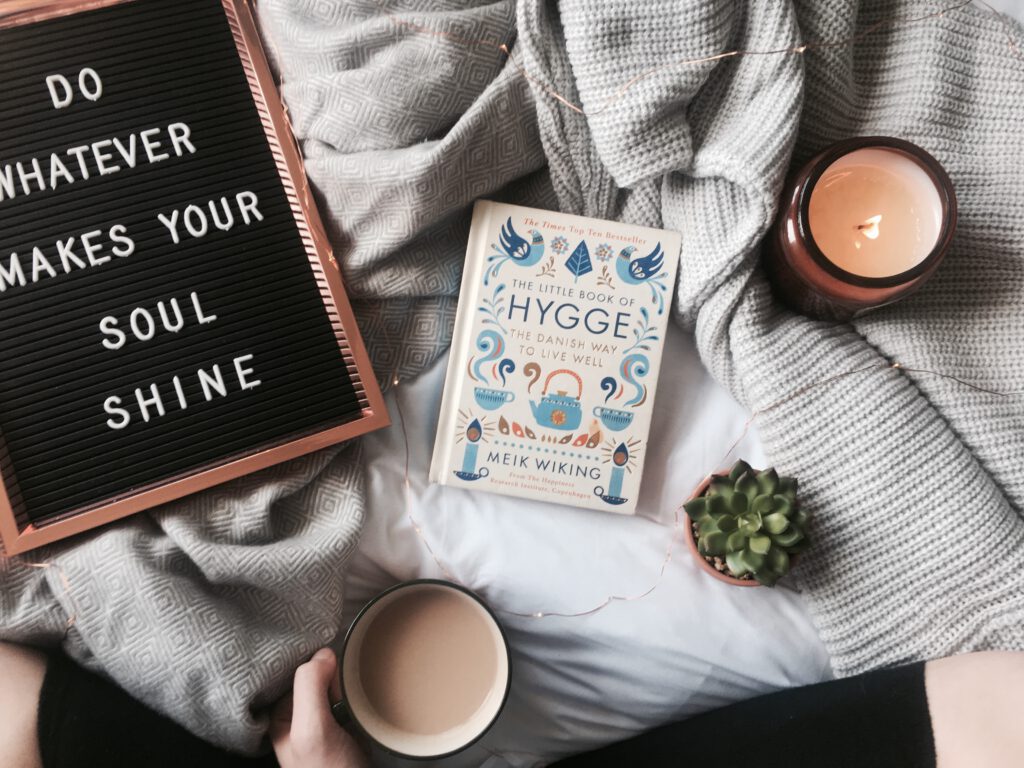 einrichtung im hygge stil